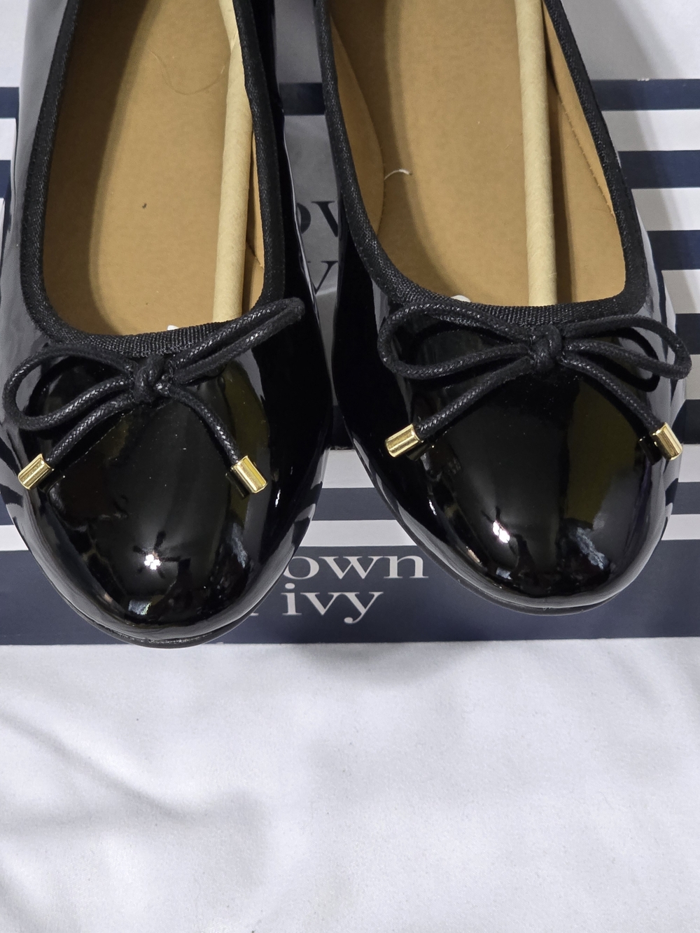 Crown & Ivy Black Patent Ballet Flats with Bow Sz. 9.5 NWT - Picture 3 of 8